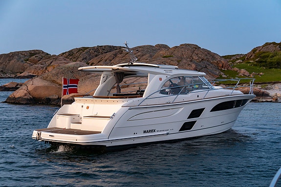 NYBÅT - Marex 360 Cabriolet Cruiser *Breitling* - 2X Mercury 270SD og Joystick 12 of 30