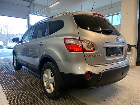 Nissan Qashqai+2 3 of 5