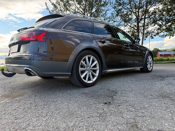 Audi A6 allroad 11 of 22