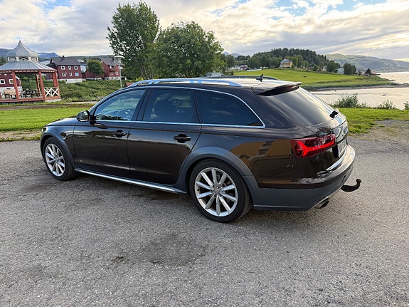 Audi A6 allroad 5 of 5