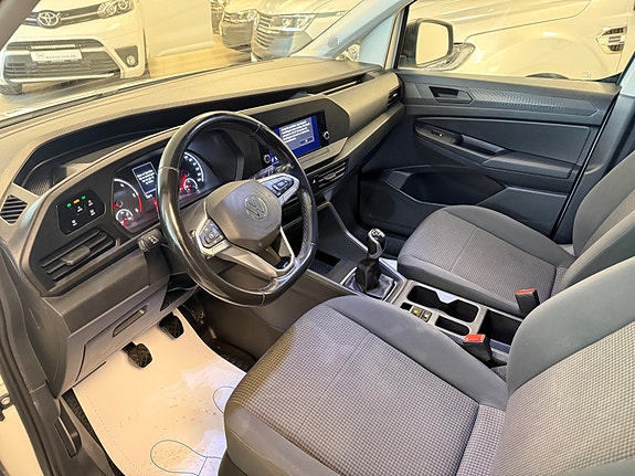 Volkswagen Caddy Maxi 8 of 30