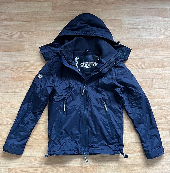 Product image 9 of 9