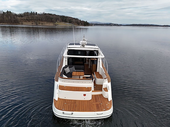 2021 Marex 375 - 2x Volvo Penta D4-300 -  ca 440 gangtimer 4 of 17