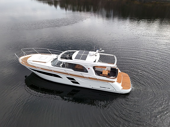 2021 Marex 375 - 2x Volvo Penta D4-300 -  ca 440 gangtimer 7 of 17
