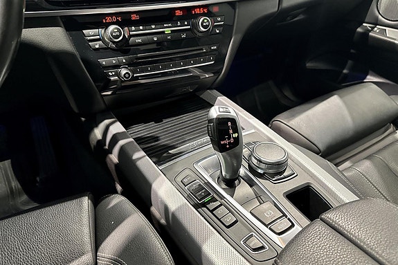 BMW X5 13 of 15