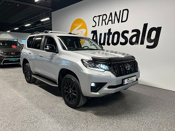 Toyota Land Cruiser 2 of 5
