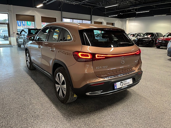 Mercedes-Benz EQA300 5 of 5