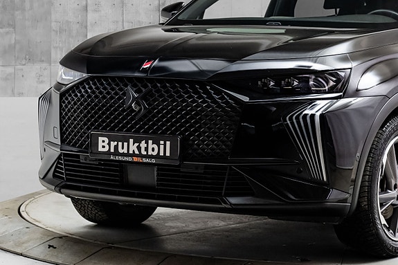 DS DS 7 Crossback 2 of 5