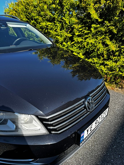 Volkswagen Passat Alltrack 10 of 11