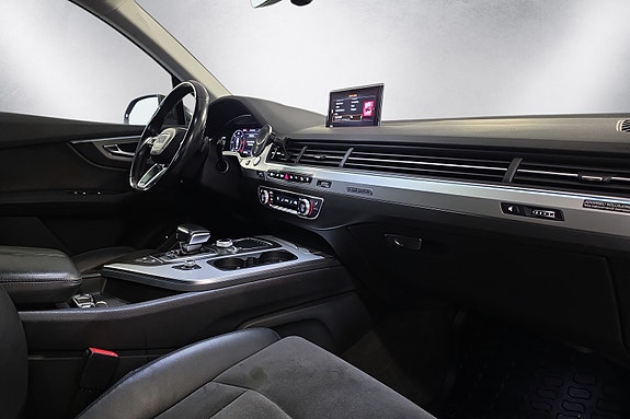 Audi Q7 15 of 20