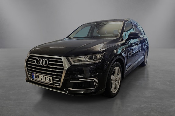 Audi Q7 2 of 20