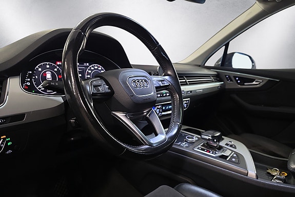 Audi Q7 11 of 20
