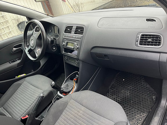 Volkswagen Polo 5 of 9