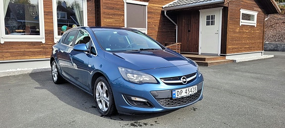 Opel Astra 2 of 21