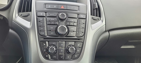 Opel Astra 14 of 21