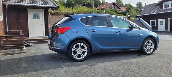 Opel Astra 5 of 21