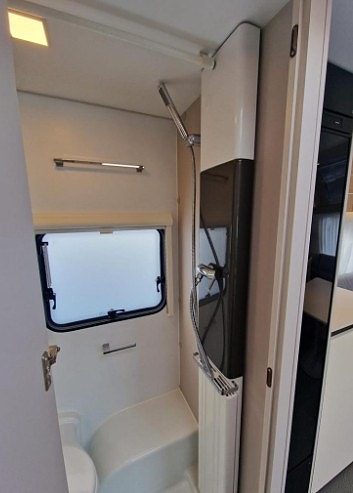 Adria Adora 593 UP 11 of 14