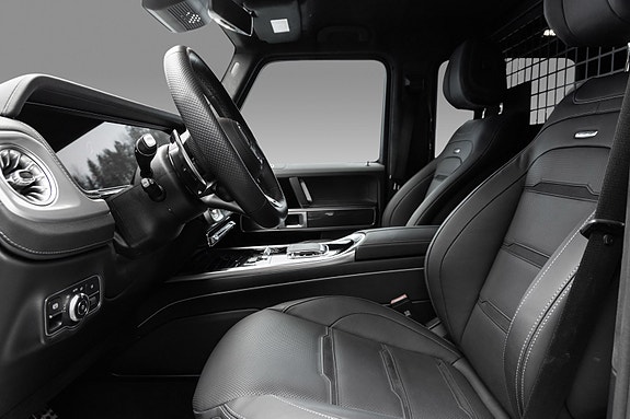 Mercedes-Benz G63 7 of 21