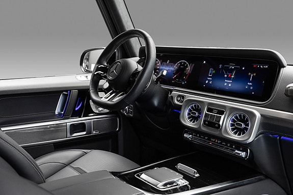 Mercedes-Benz G63 8 of 21