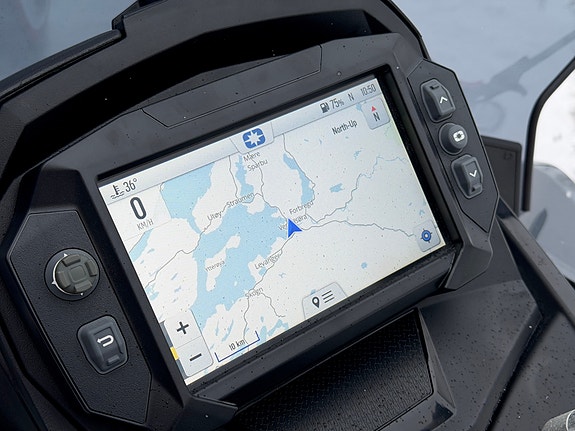 Polaris Indy VR1 850 Patriot - Touring - 7S Navigasjon 8 of 12