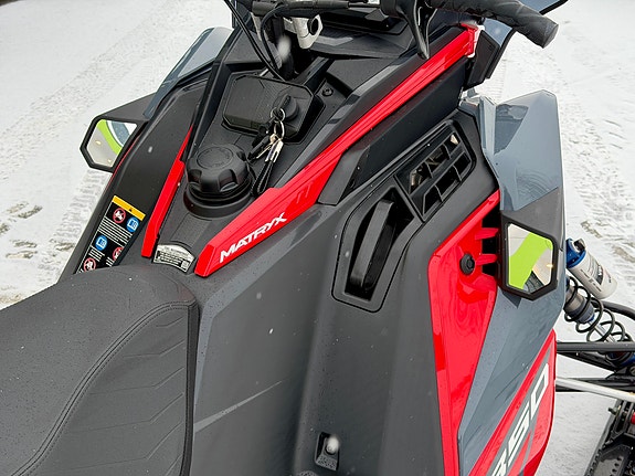 Polaris Indy VR1 850 Patriot - Touring - 7S Navigasjon 4 of 5