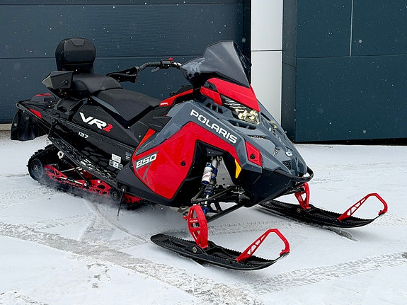 Polaris Indy VR1 850 Patriot - Touring - 7S Navigasjon 11 of 12