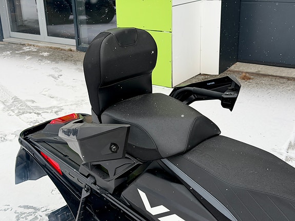 Polaris Indy VR1 850 Patriot - Touring - 7S Navigasjon 9 of 12