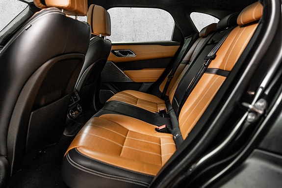 Land Rover Range Rover Velar 15 of 30