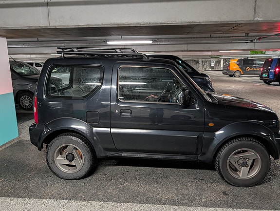 Suzuki Jimny 5 of 5