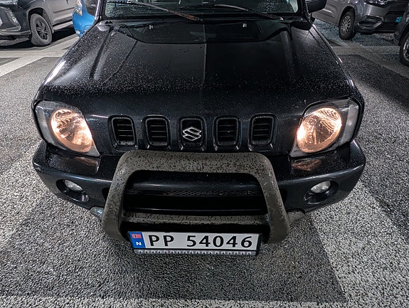 Suzuki Jimny 3 of 5