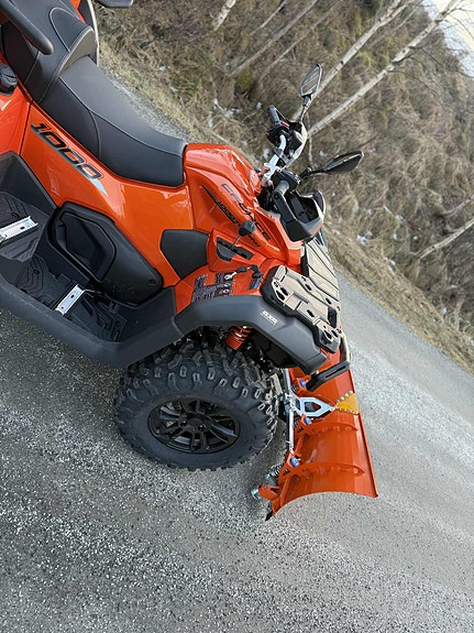 CFMOTO CFORCE 1000 - Servostyring - Hengerfeste - Ledlys - Låsbar diff foran & bak - Vinsj - Fanger foran & bak - Bagasjeboks / Finans / Innbytte Mulig bil - atv - traktor 12 of 30