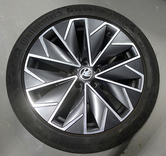 Skoda Superb 11 of 20