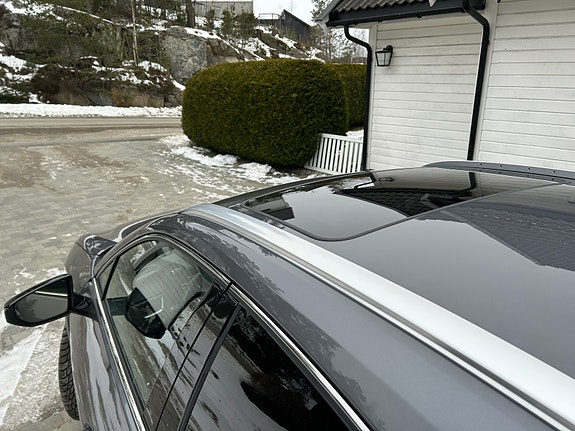 Lexus UX300e 20 of 30