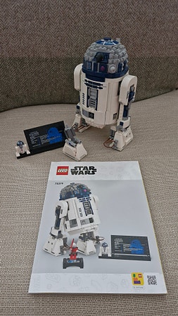 Lego Star Wars 75379 R2-D2 set til salgs!