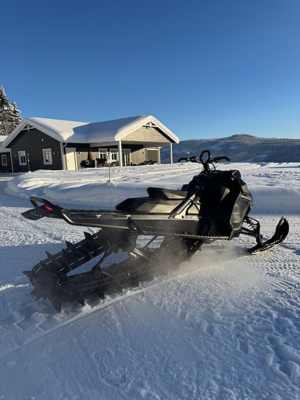 Ski-doo Summit X Expert 850 E-TEC Turbo 4 of 13