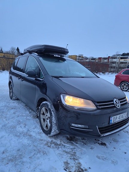 Volkswagen Sharan 3 of 28