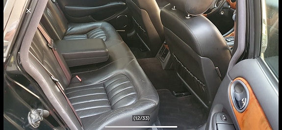 Jaguar XJ 9 of 24