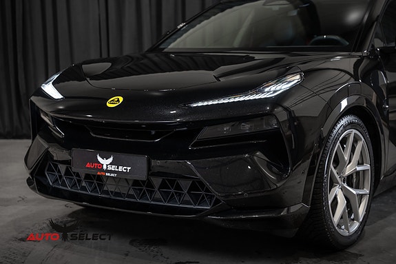 Lotus Eletre 4 of 5
