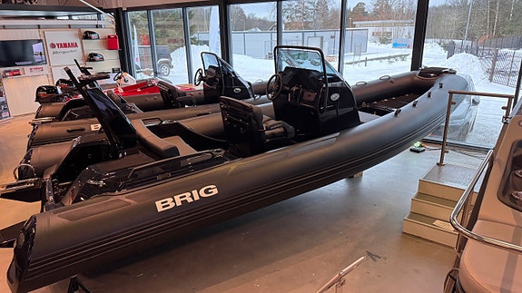 BRIG EAGLE 6.7 BLACK EDITION M/YAMAHA 150HK VMAX - Spekk ett. ønske 5 of 5