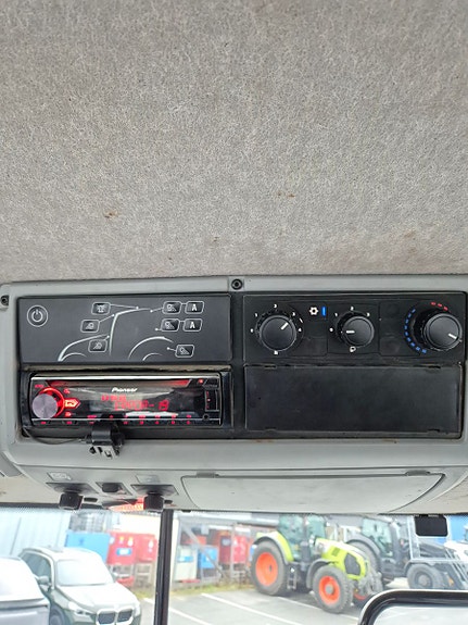 Valtra T 234 Versu 2017, kr 849 000,-