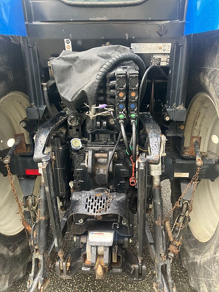 New Holland T6040 2011, kr 405 000,-