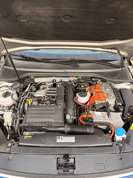 Volkswagen Passat 15 of 28