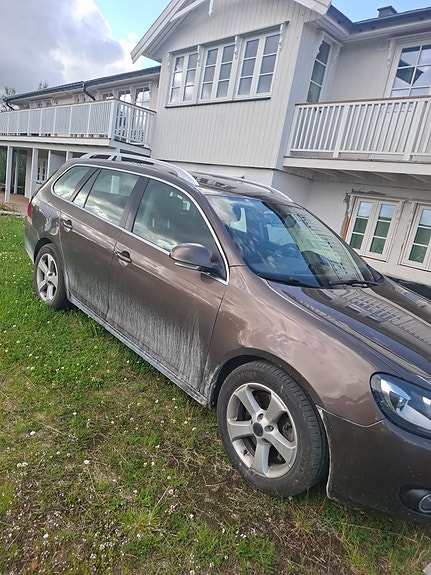 Volkswagen Golf VI 3 of 5