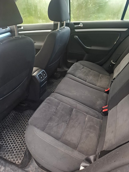Volkswagen Golf VI 2 of 5