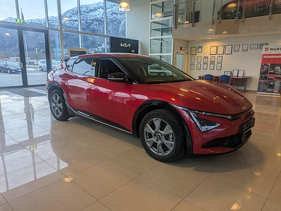 Kia EV6 3 of 5