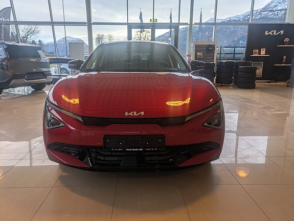 Kia EV6 2 of 5
