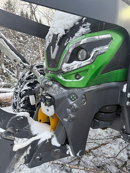 Valtra T175 Direct med Twin Track Kesla T326 Kran m/Biogrip 2025, kr 2 690 000,-