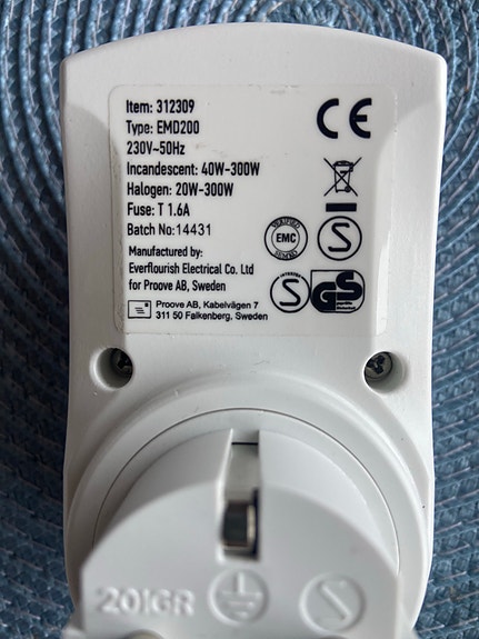 Product image 3 of 3