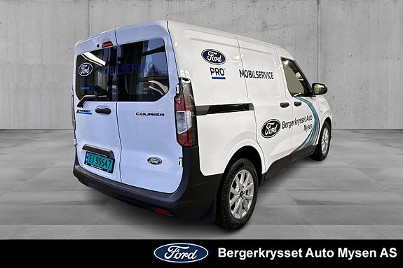 Ford E-Transit Courier 4 of 5