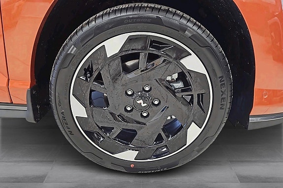 Hyundai Kona 24 of 30